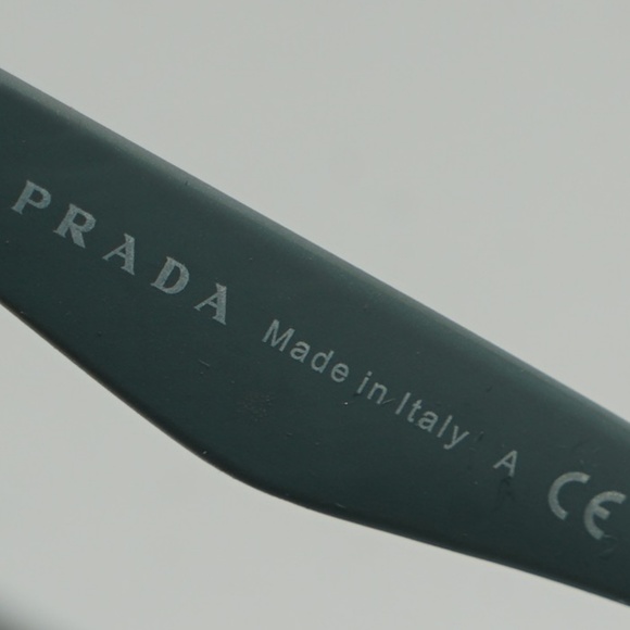 BRAND NEW PRADA SUNGLASSES - Picture 2 of 8